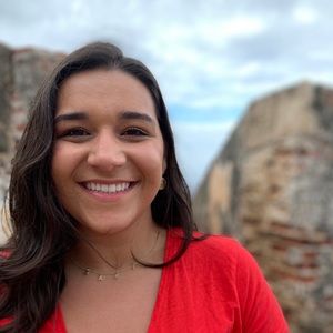 Meet your Posher, Gabriella